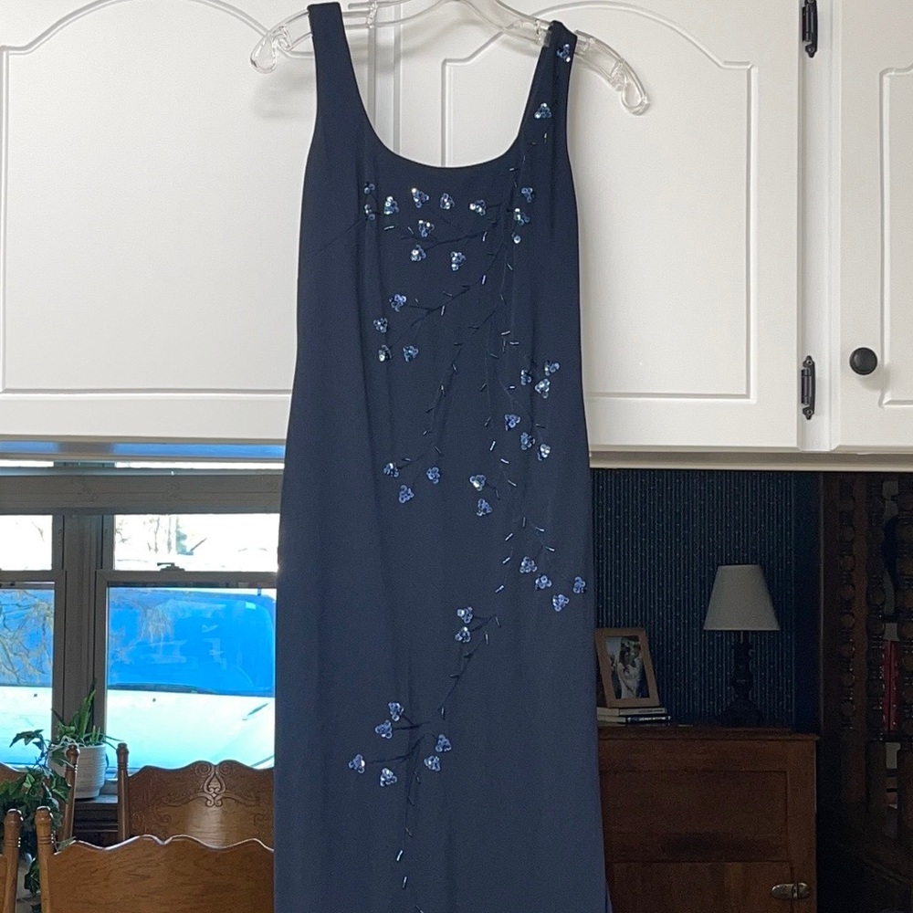 Navy Size 3/4 Morgan & Co Formal Dress